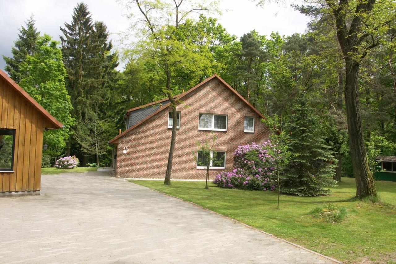 Ferienwohnung Im Waldhaus Bispingen Luaran gambar